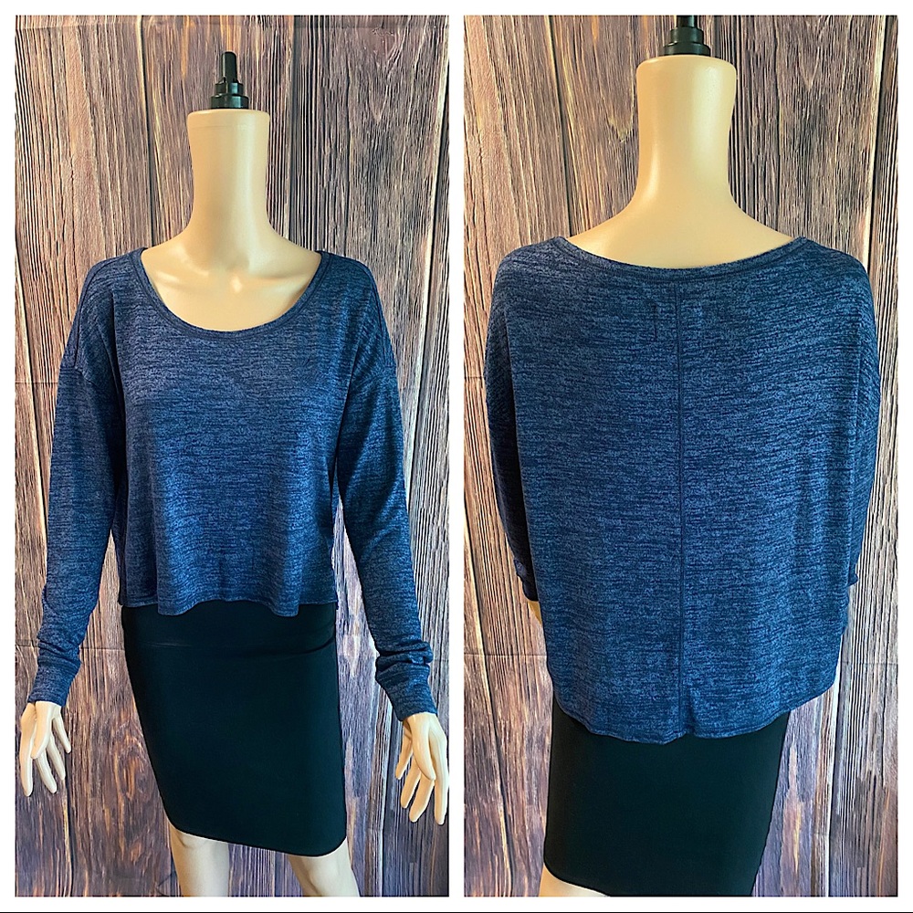Gilly Hicks size small navy blue soft comfy leisure long sleeve casual top